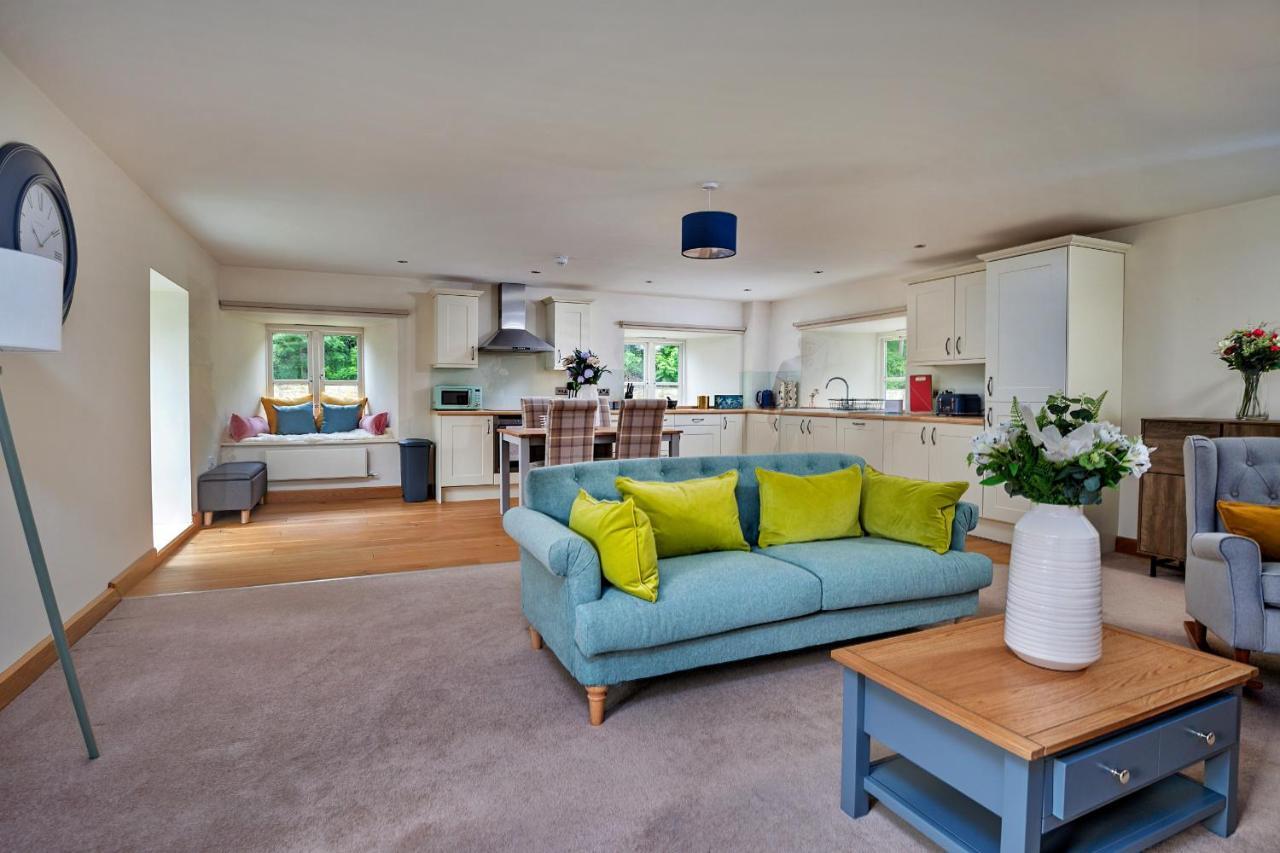 Finest Retreats - Victory Mill - One Pickering